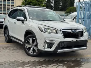 Subaru Forester 2018 White