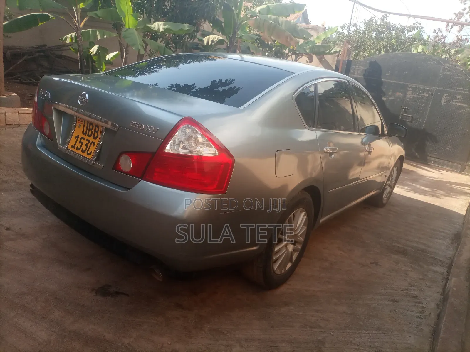 Nissan Fuga 2005 Gray