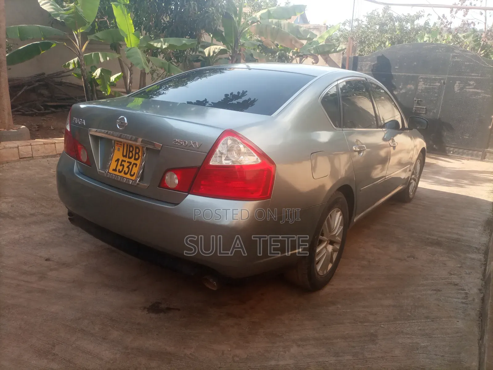 Nissan Fuga 2005 Gray