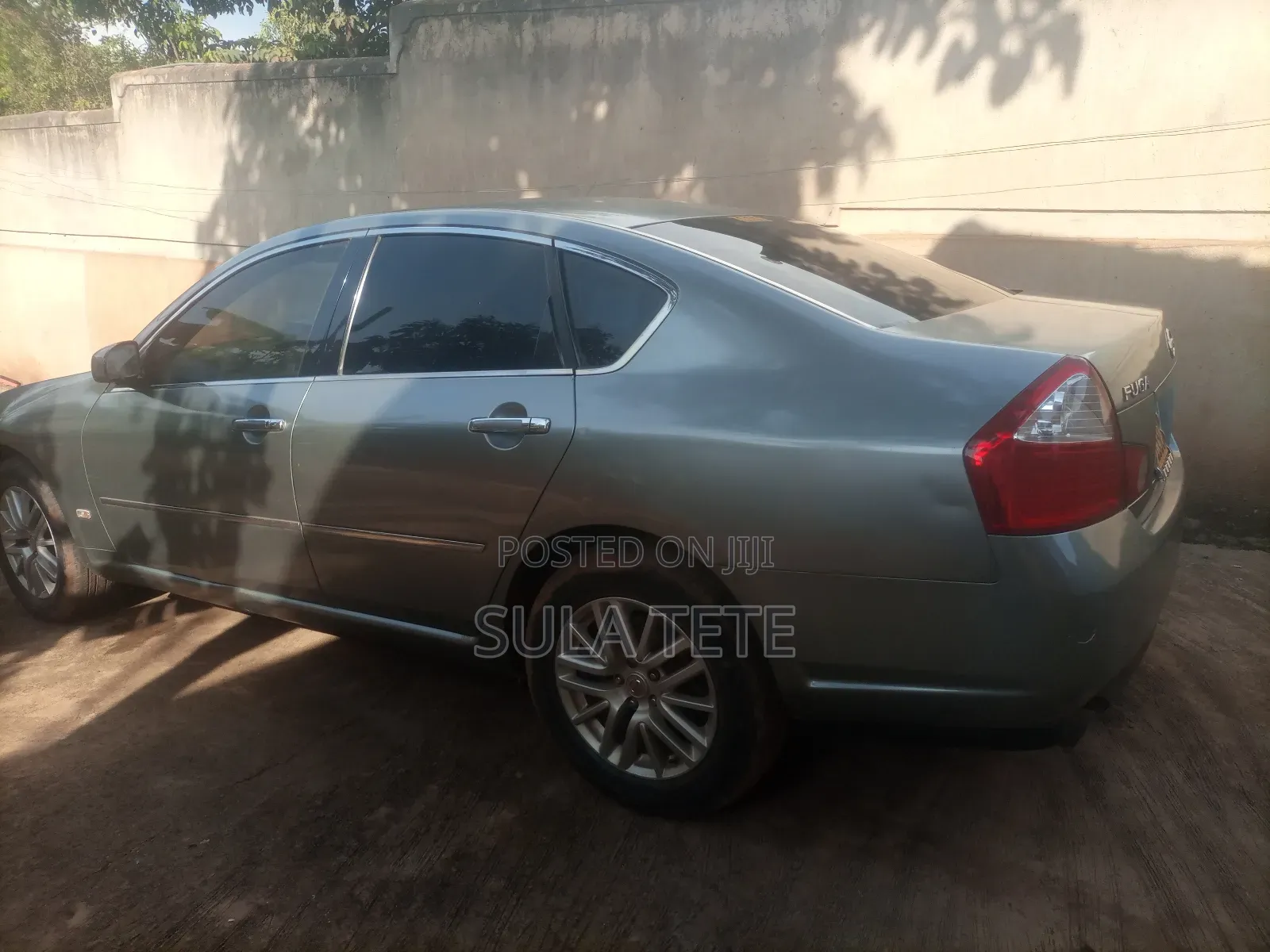 Nissan Fuga 2005 Gray