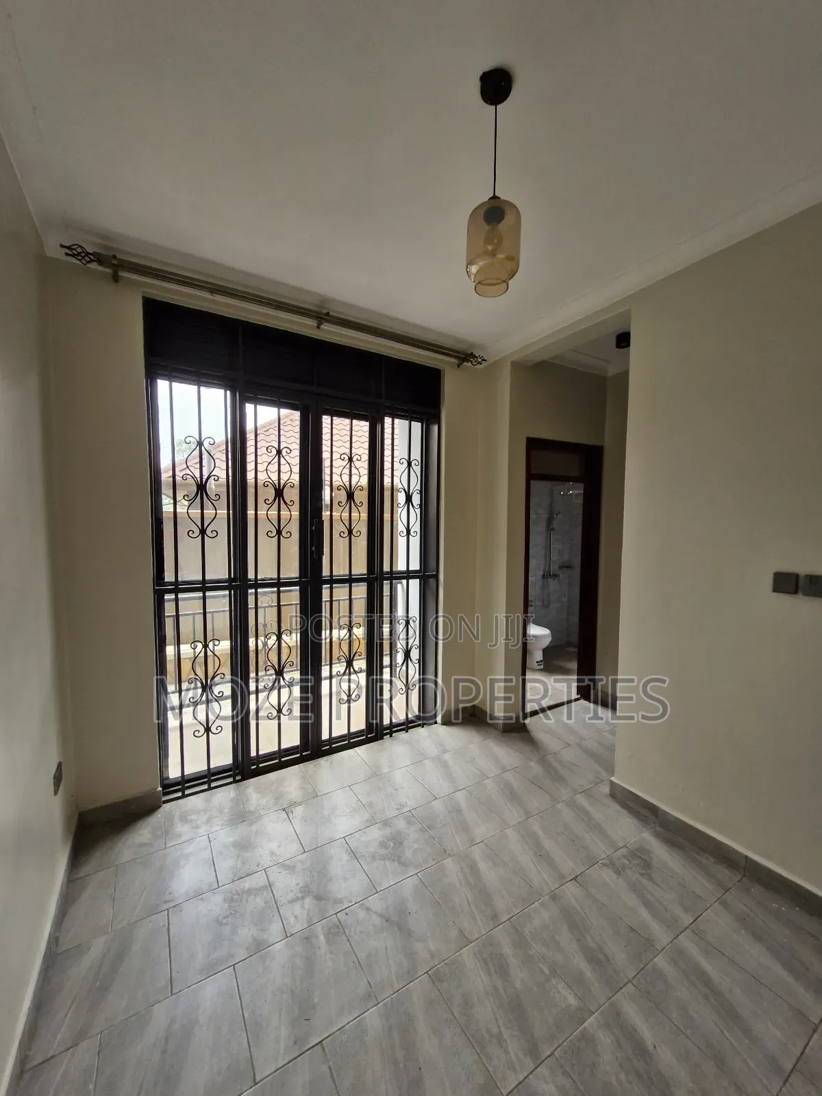 2bdrm Apartment in Kyaliwajala, Central Division for rent