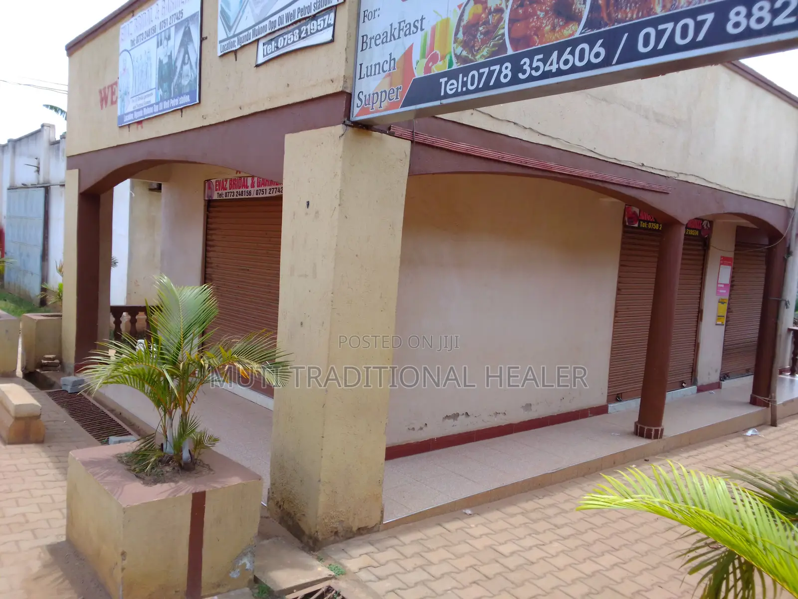 Shops On Jinja Kampala High Way For Let, Nngandu