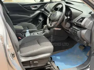 Subaru Forester 2018 Silver