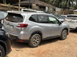 Subaru Forester 2018 Silver