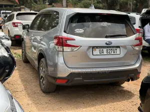 Subaru Forester 2018 Silver
