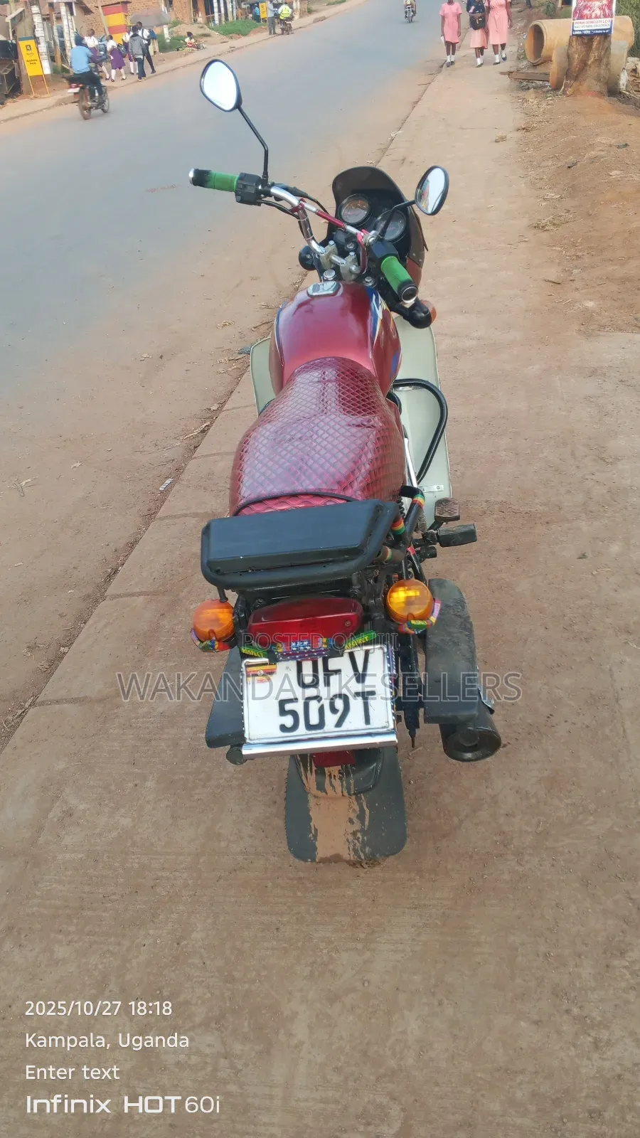 Bajaj Boxer 125 2023 Red