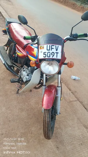 Bajaj Boxer 125 2023 Red