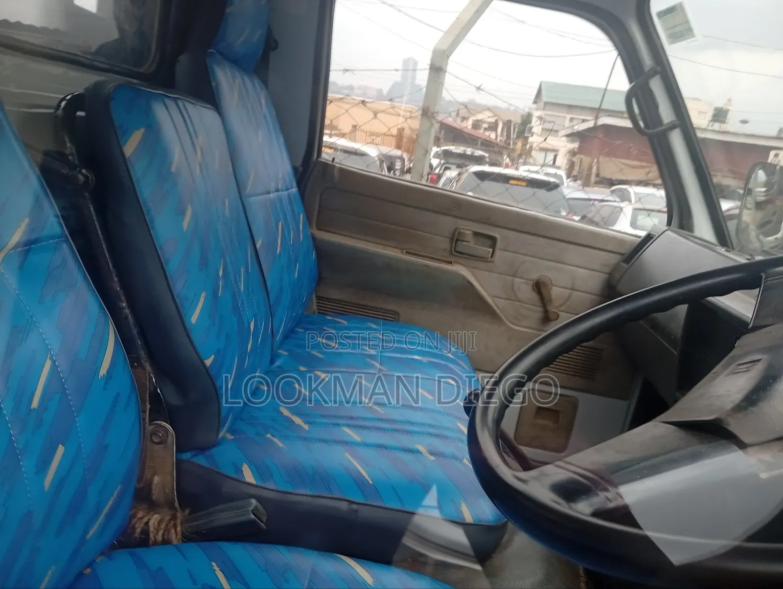 Isuzu Elf Truck 1998 White