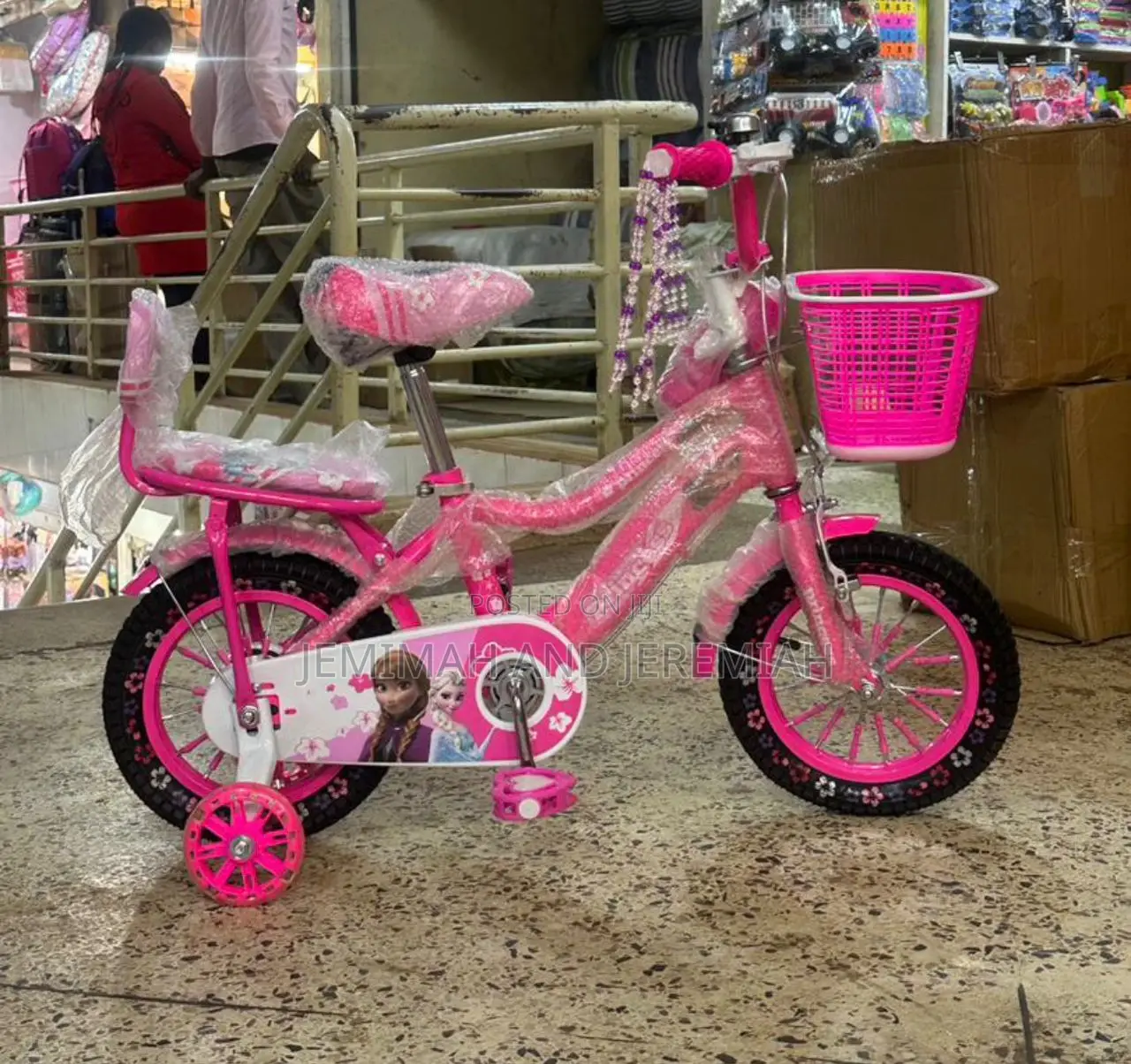 Baby Girls And Adults Girls Bicycles With Support Balancing Wheels