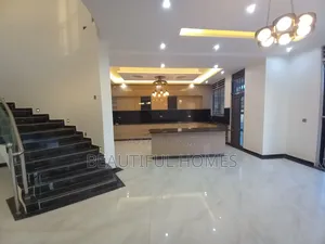 Furnished 6bdrm Duplex in Kira for sale
