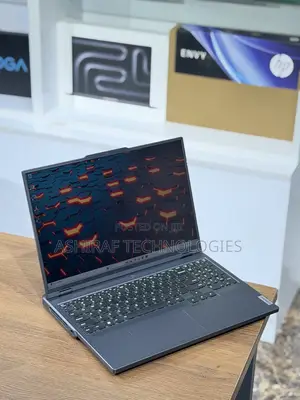New Laptop Lenovo LOQ 15ARP9 16GB Intel Core I5 SSD 512GB