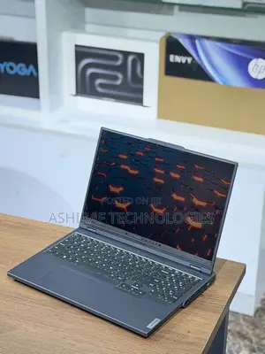 New Laptop Lenovo LOQ 15ARP9 16GB Intel Core I5 SSD 512GB