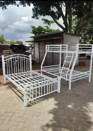 Metallic Bed