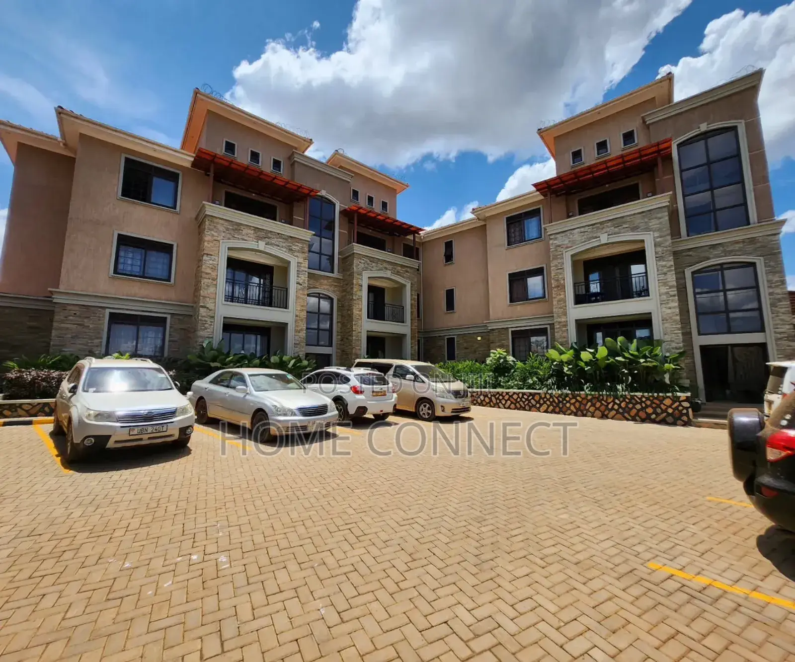 3bdrm Apartment in Kisaasi  Kulambiro, Central Division for rent
