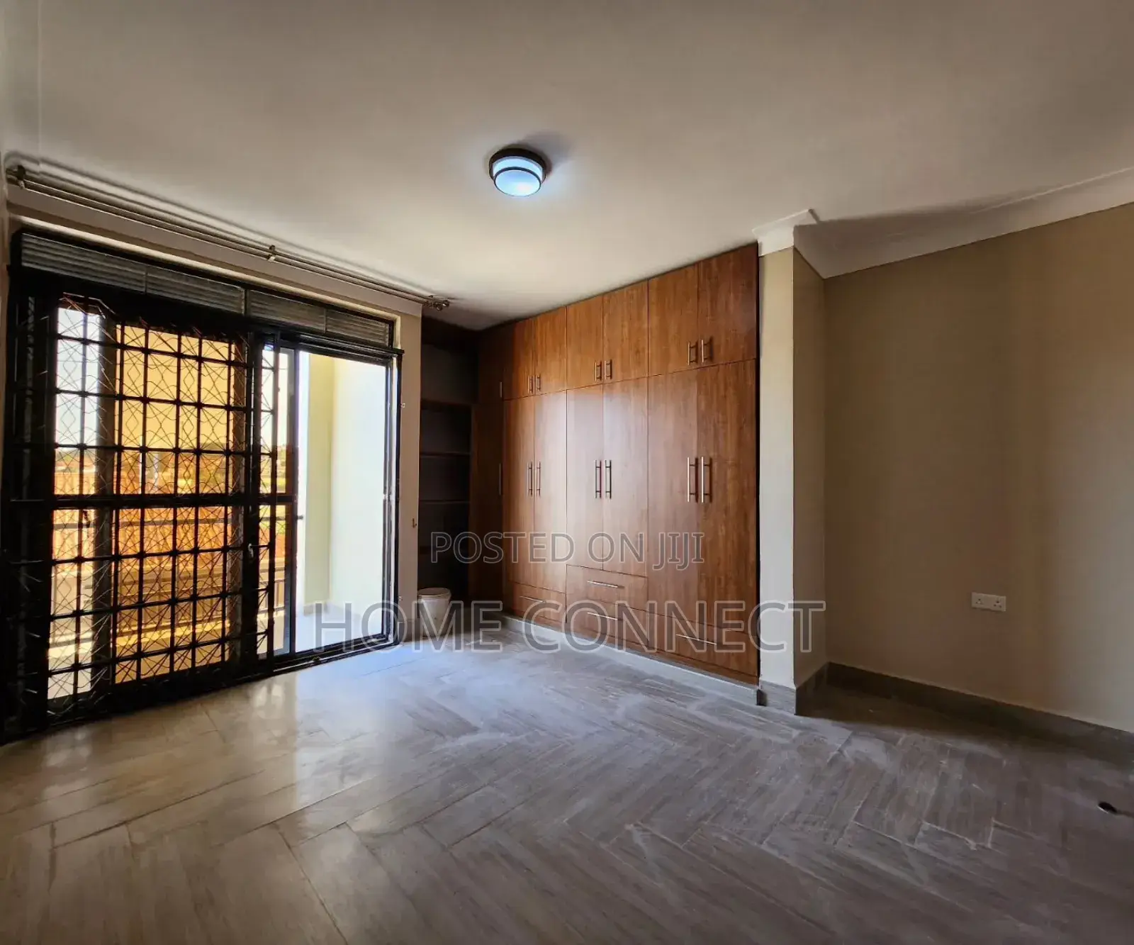 3bdrm Apartment in Kisaasi  Kulambiro, Central Division for rent