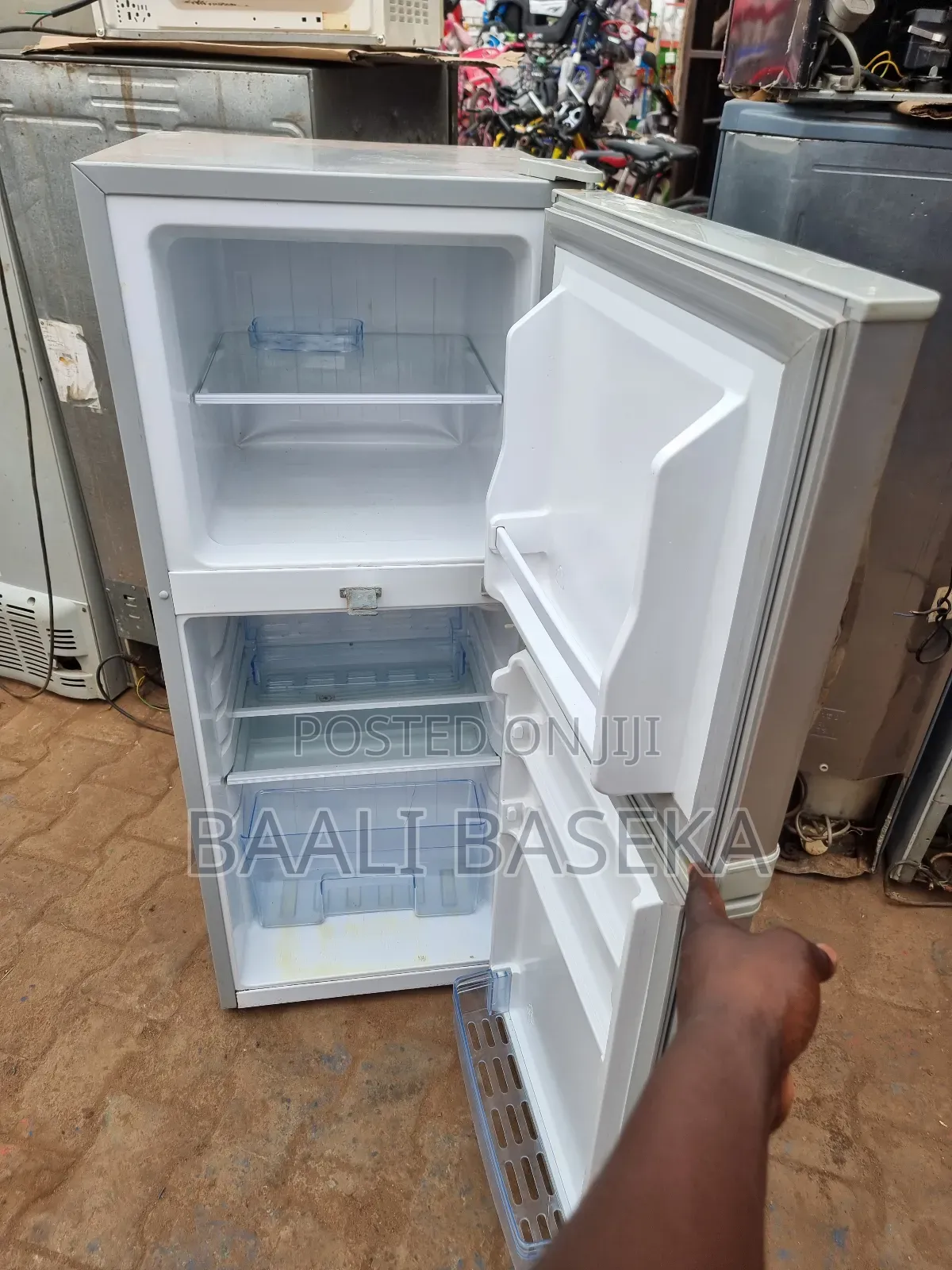 Fridge/Refrigerator Used 138l/Best Working Condition