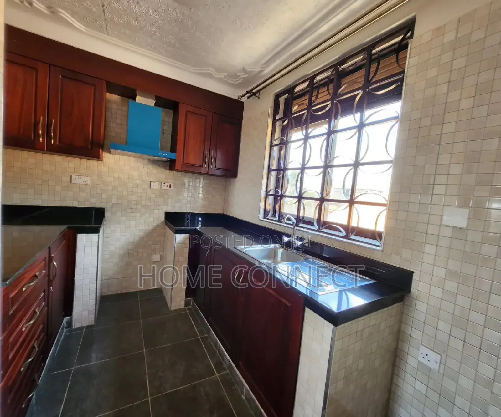 2bdrm Apartment in Bukoto, Central Division for rent