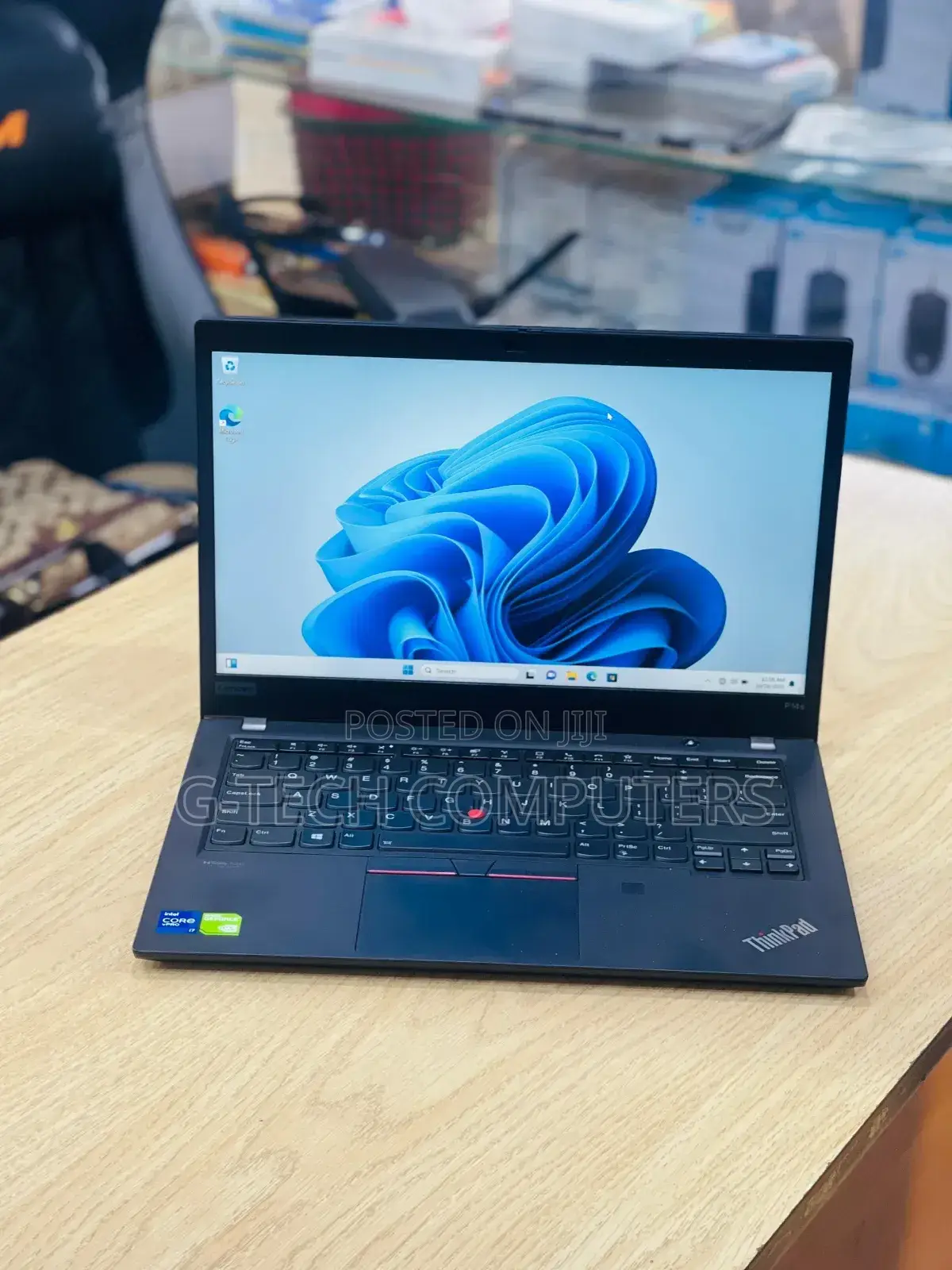 New Laptop Lenovo Thinkpad P14s 16GB Intel Core I7 SSD 512GB