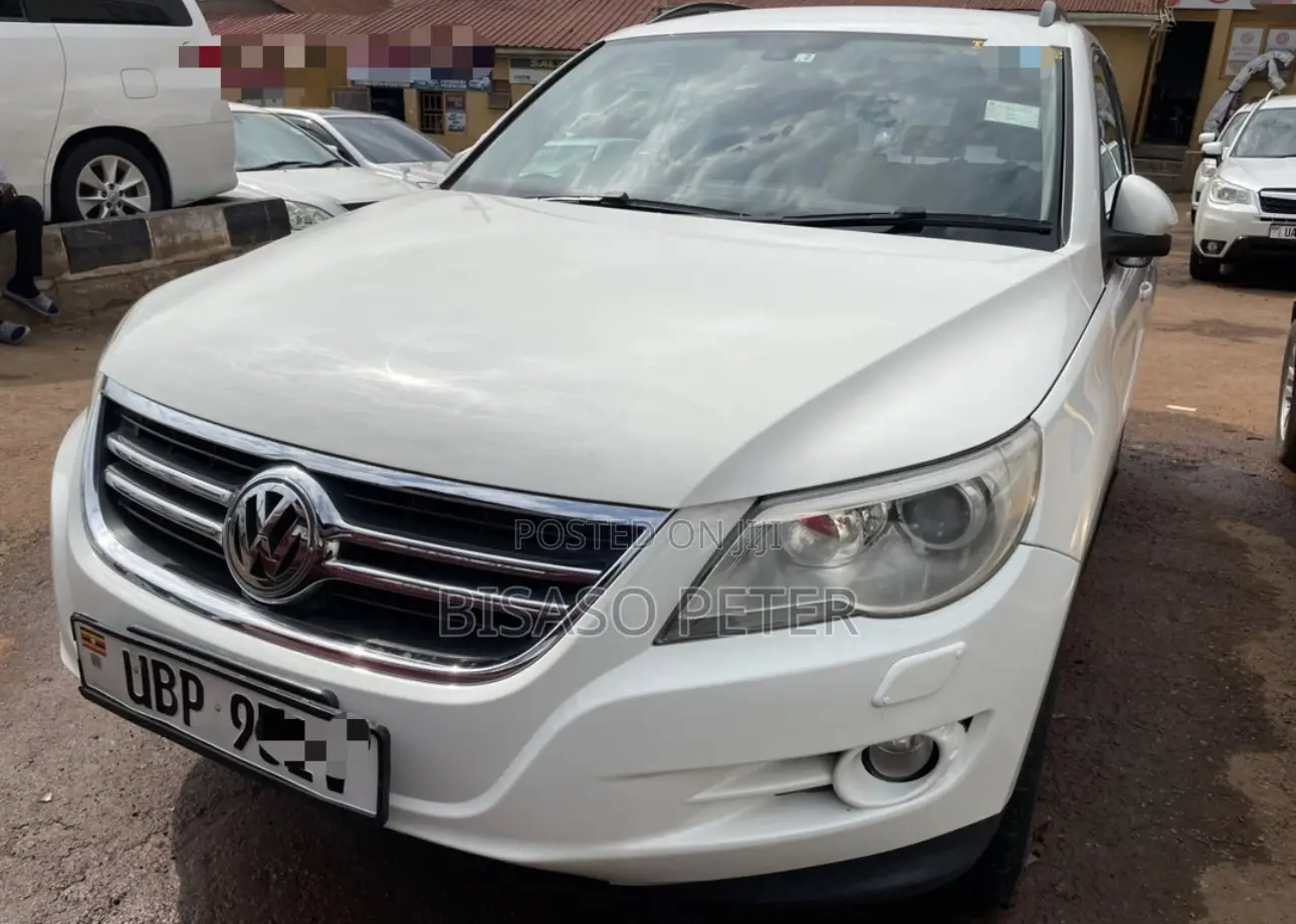 Volkswagen Tiguan 2.0 S 2009 White