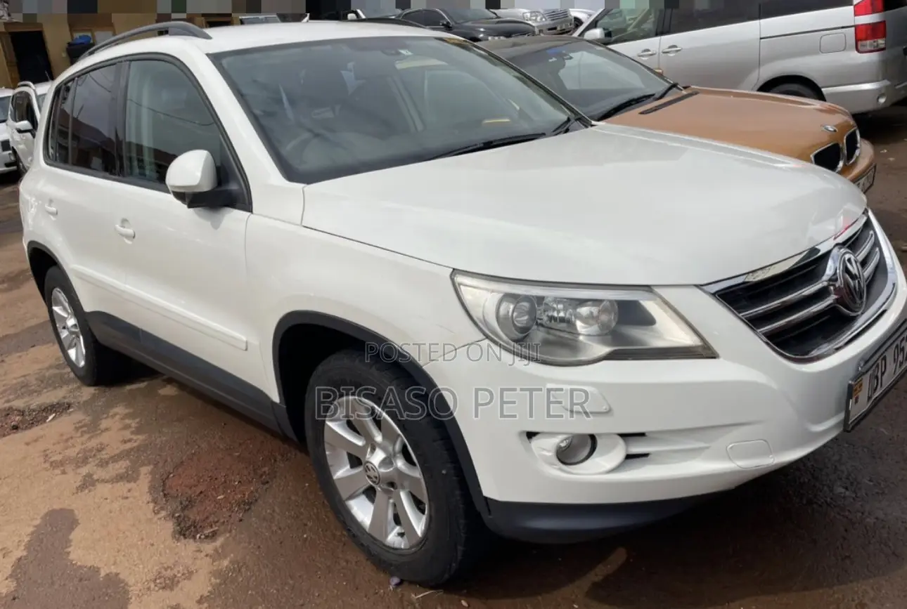 Volkswagen Tiguan 2.0 S 2009 White