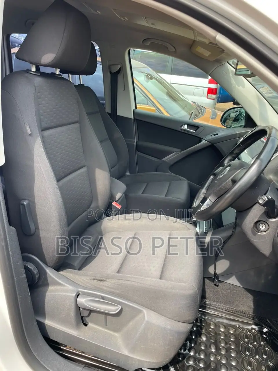 Volkswagen Tiguan 2.0 S 2009 White
