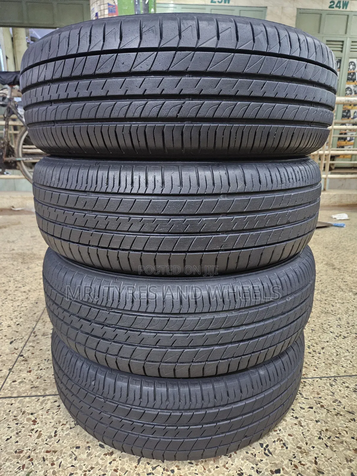 185 65 R15 Dunlop Imported Tires 4rm Japan the Best Tires Ever.