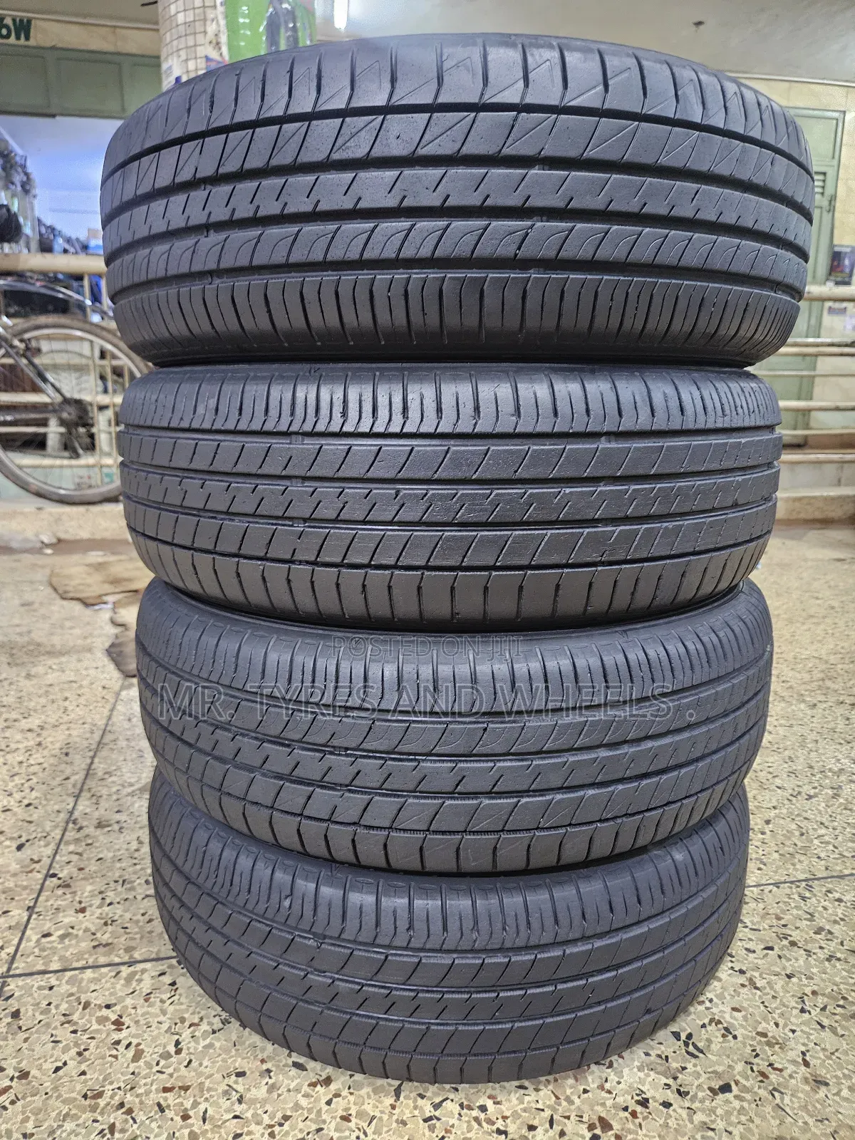 185 65 R15 Dunlop Imported Tires 4rm Japan the Best Tires Ever.