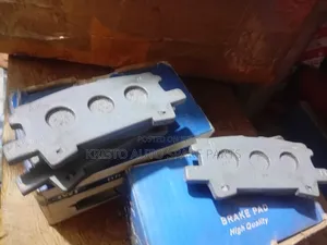 Brake Pads Harrier 2008 Rare