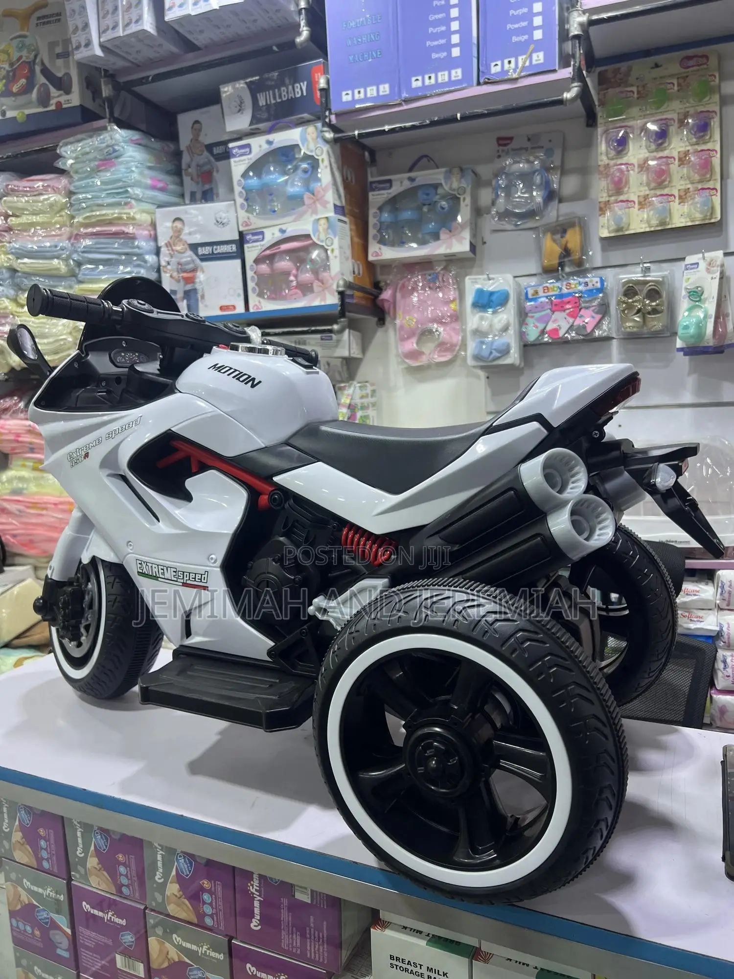 3-Wheel Electric Rechargeable Motor Bikes