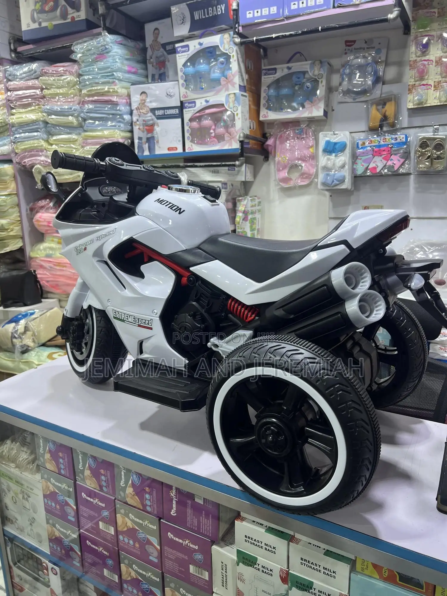 3-Wheel Electric Rechargeable Motor Bikes