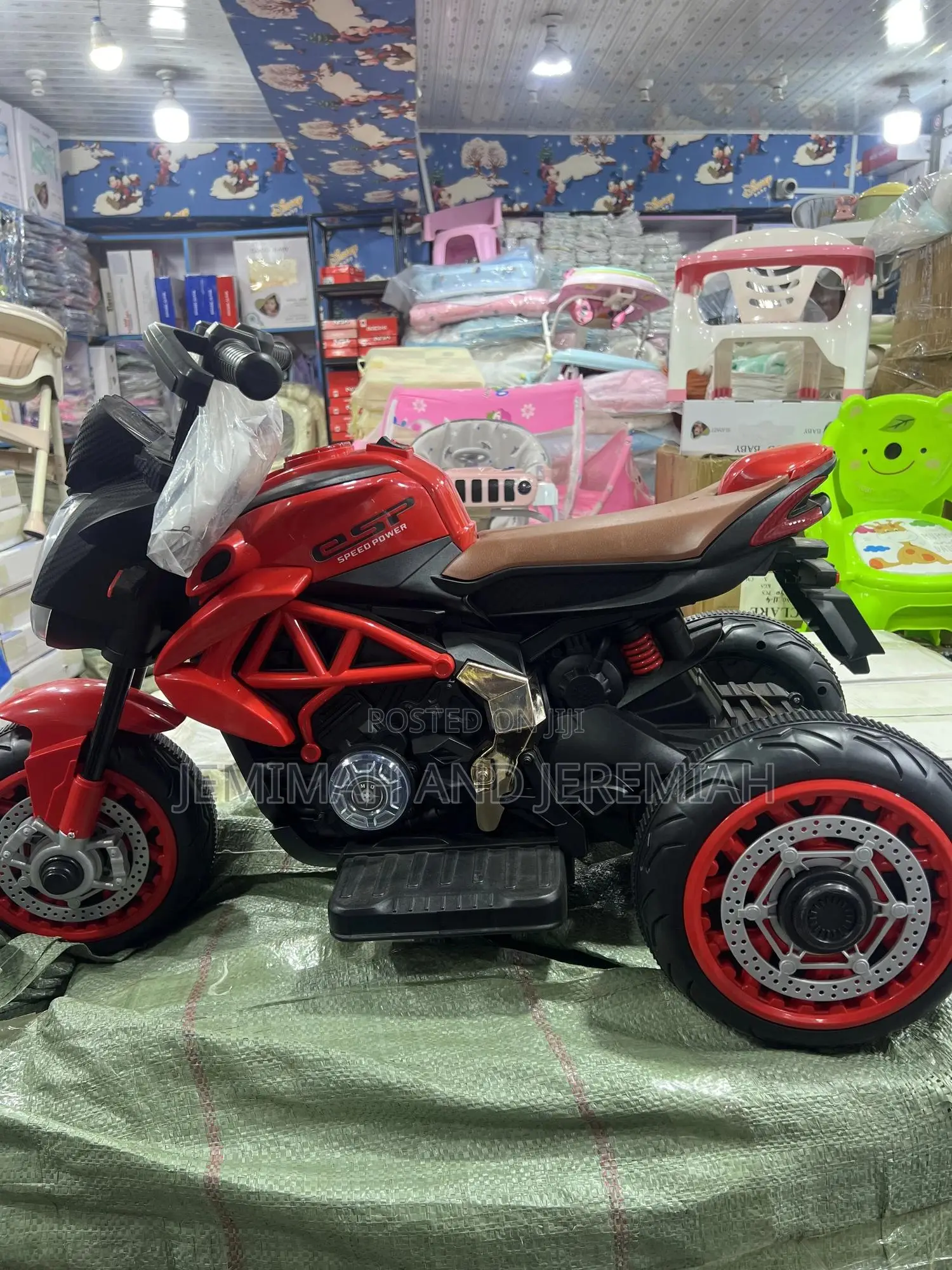 3-Wheel Electric Rechargeable Motor Bikes