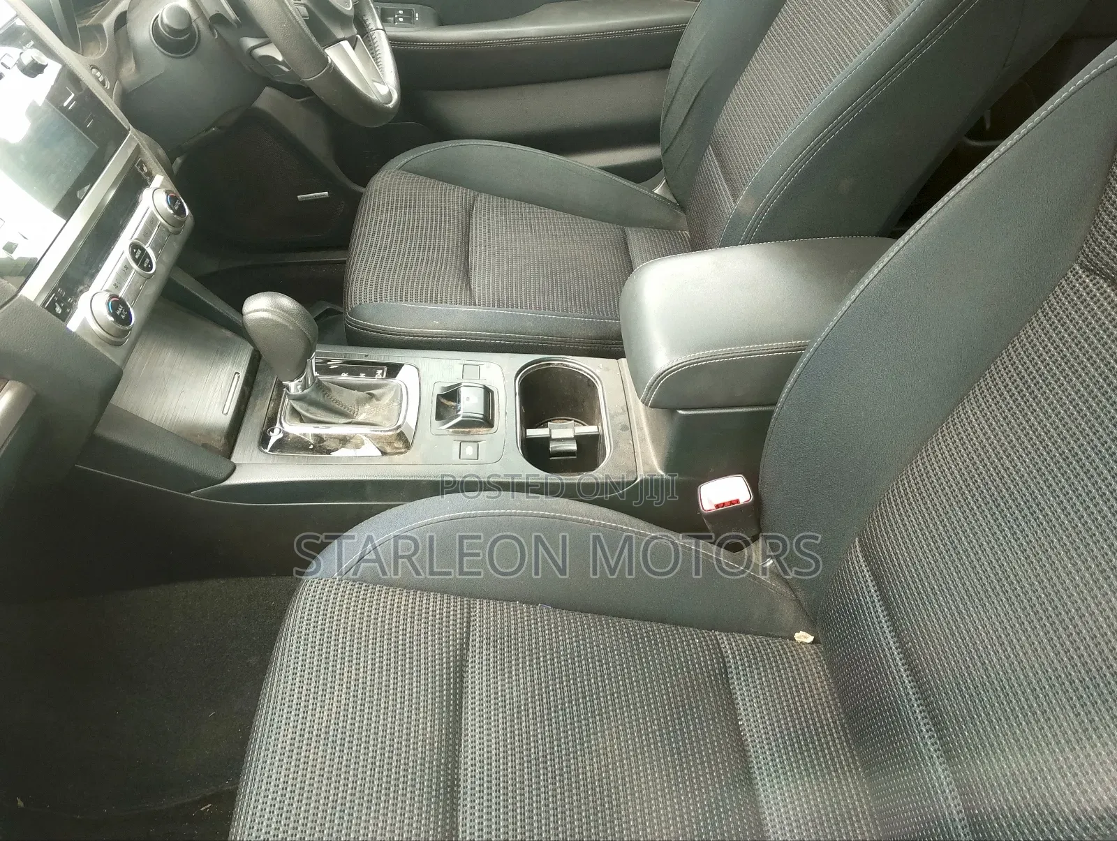 Subaru Legacy 2.5i Premium AWD 2016 White