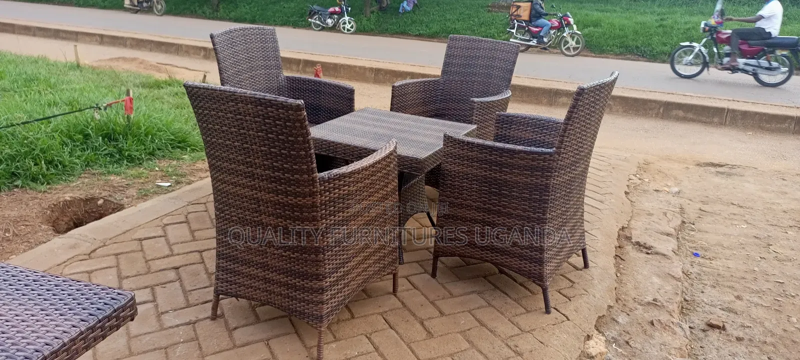 Beautiful  Rattan Dining Table Set