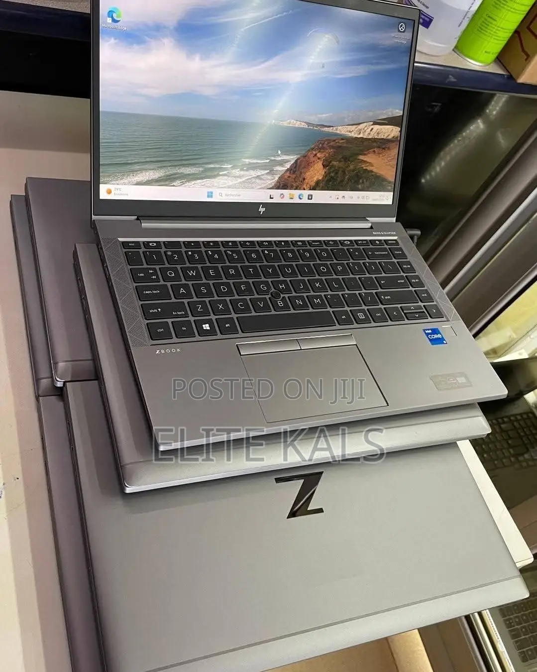 Laptop HP ZBook Firefly G8 32GB Intel Core I7 SSD 512GB