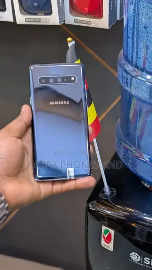 Samsung Galaxy S10 5G 256 GB Black