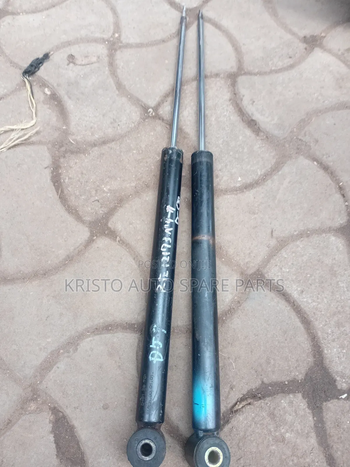 Rear Shock Absorbers Mazda Demio