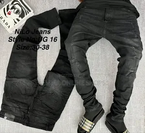 Stretcher Jeans Both Plain and Damage