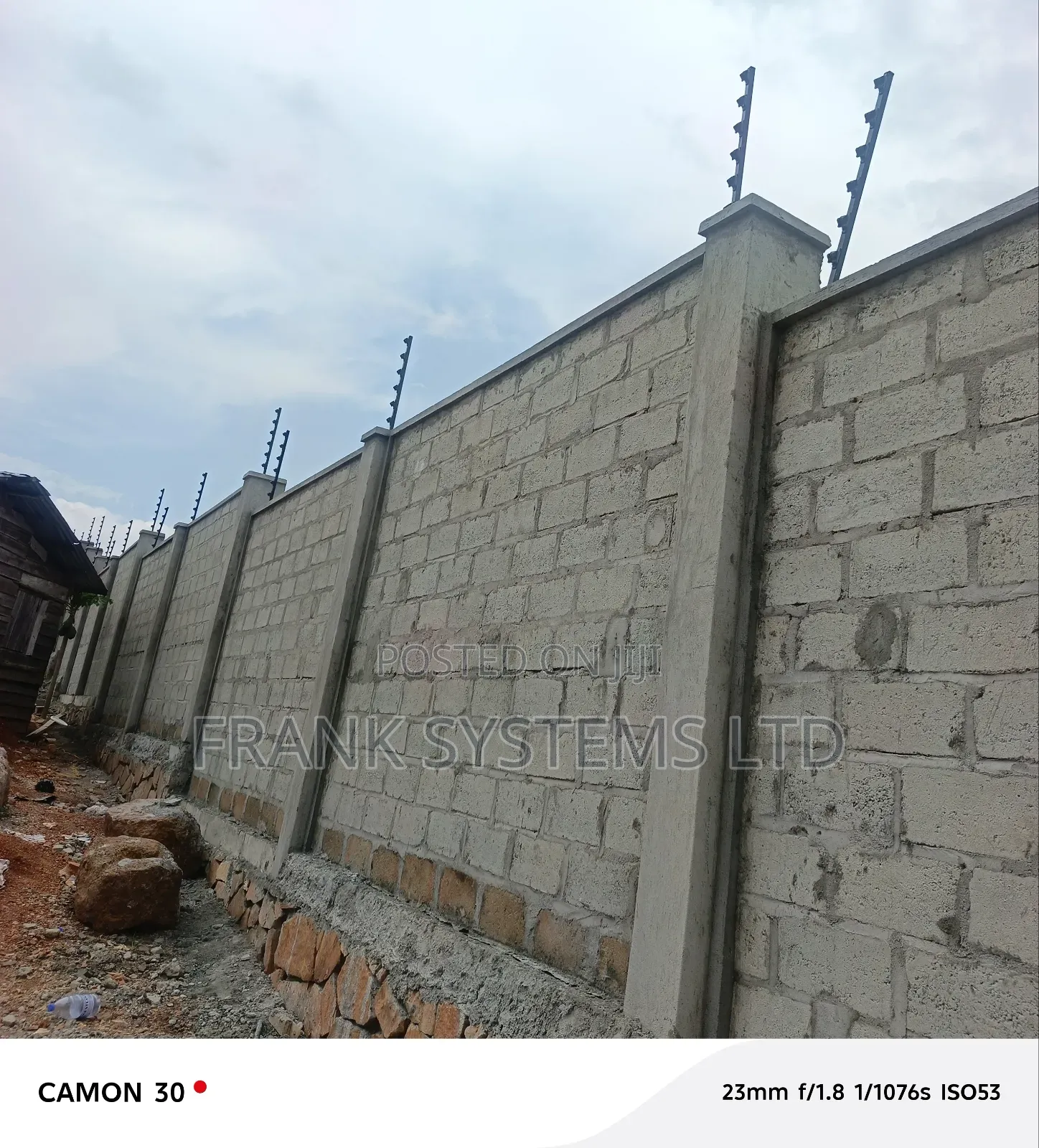 Electric Fence With Free Stands 50fts by 100fts