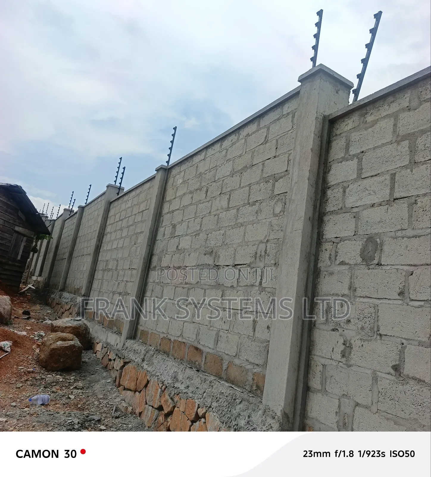 Electric Fence With Free Stands 50fts by 100fts