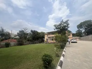 10 Rooms Office Space for Rent in Bugolobi