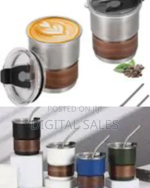 1 Piece of Thermal Insulated Stainless Steel Tumbler With Lid