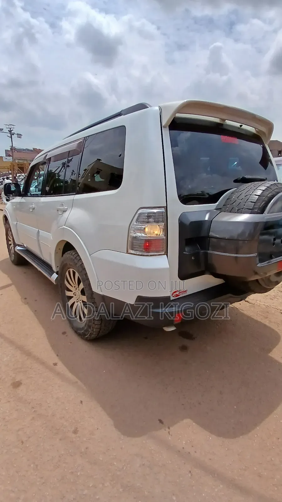 Mitsubishi Pajero 2009 White