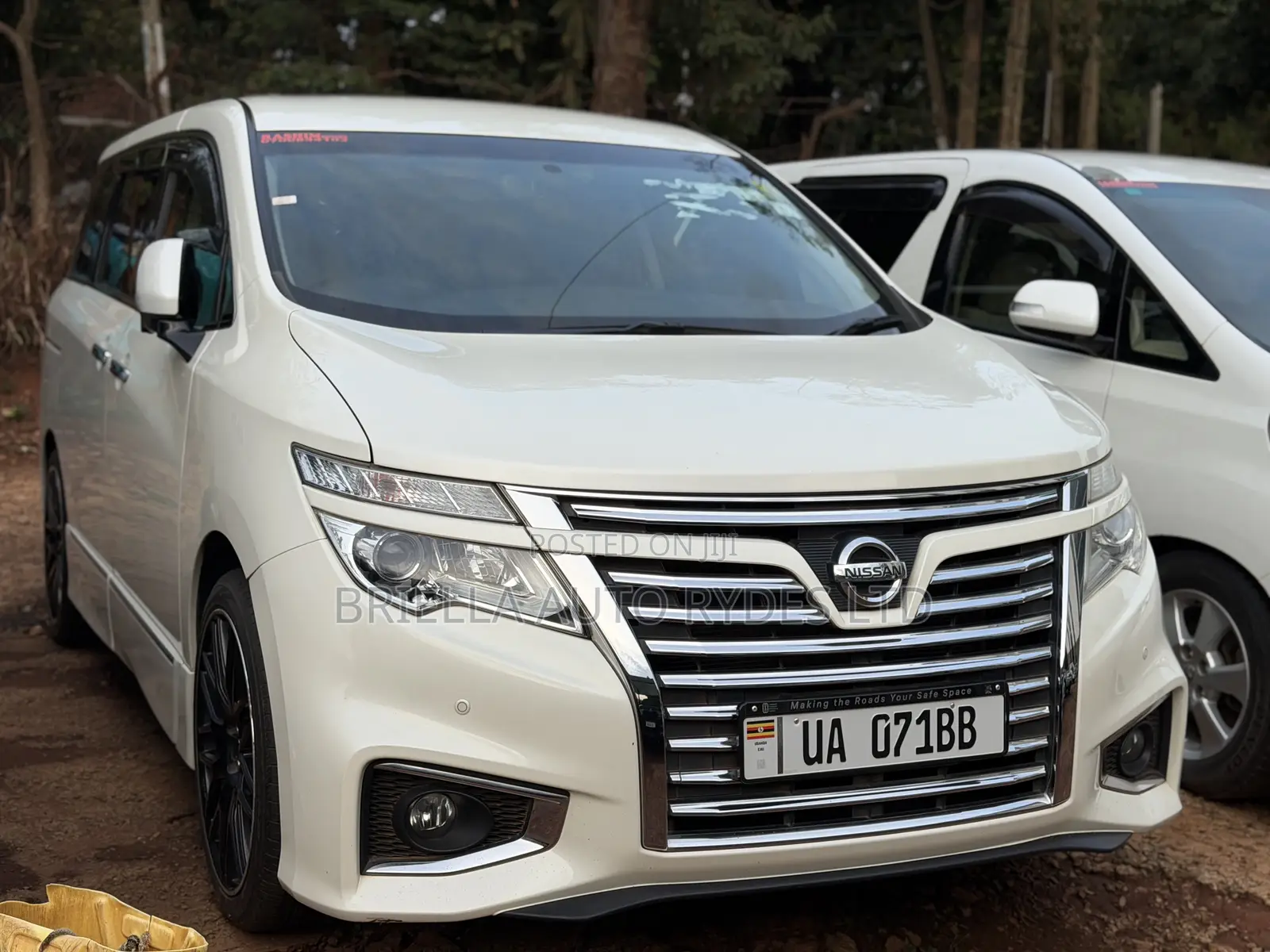 Nissan Elgrand 2013 White