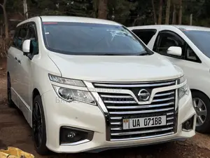Nissan Elgrand 2013 White
