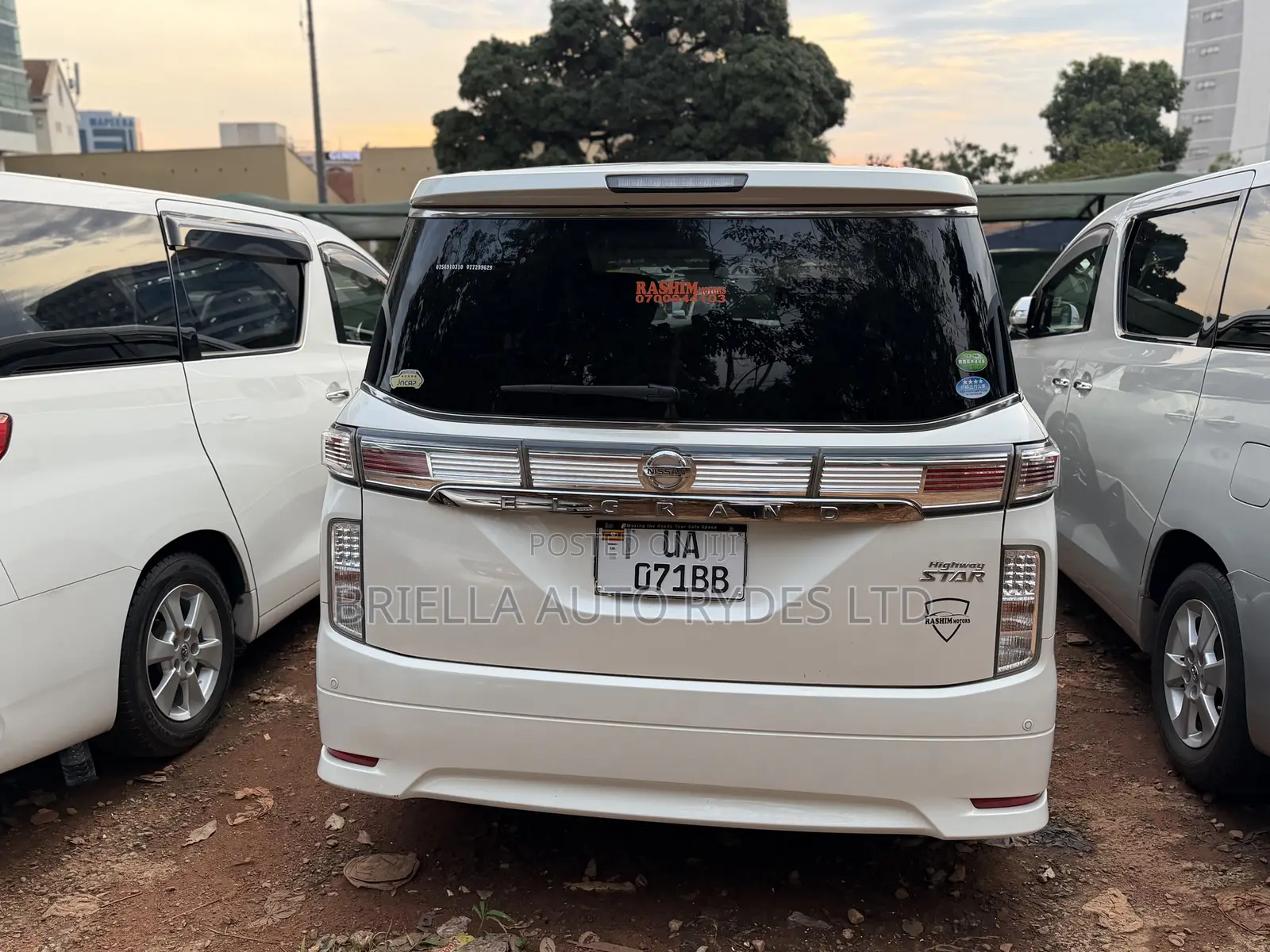 Nissan Elgrand 2013 White