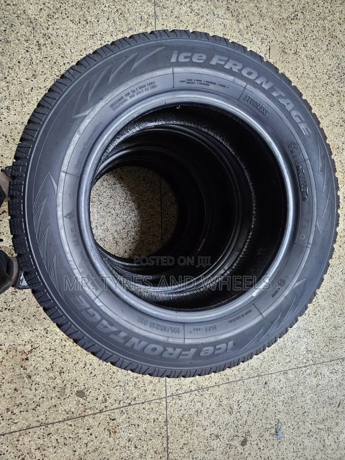 195 65 R15 Imported Used Tires From Japan in Type of Toyo.