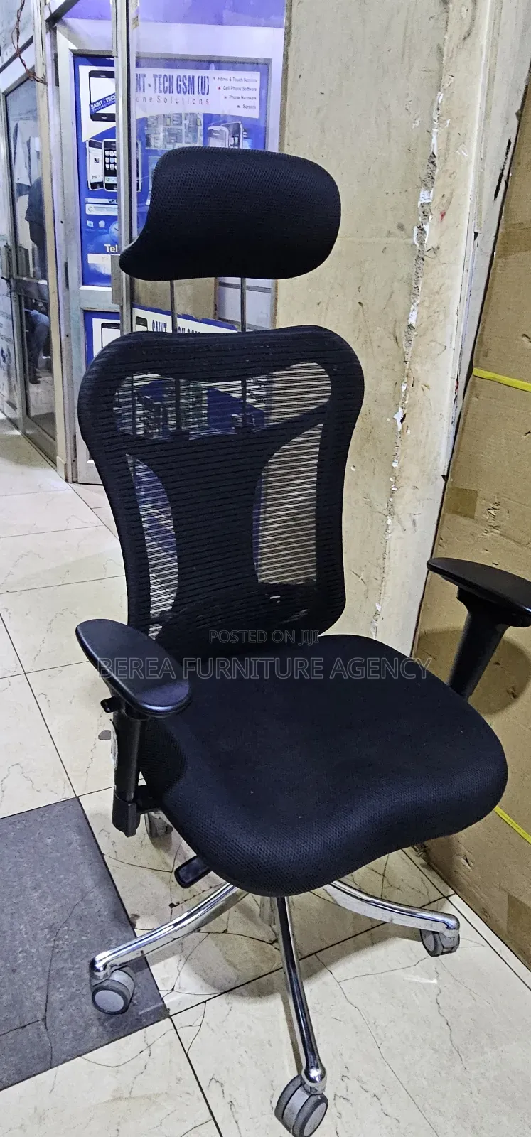 Strong and Durable Offce Chair