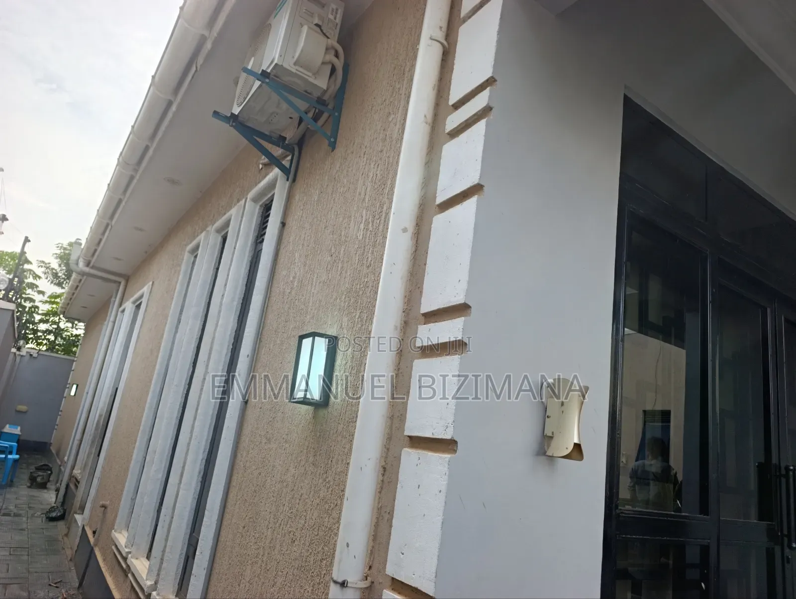 Furnished 3bdrm House in Wemac Properties, Central Division for sale