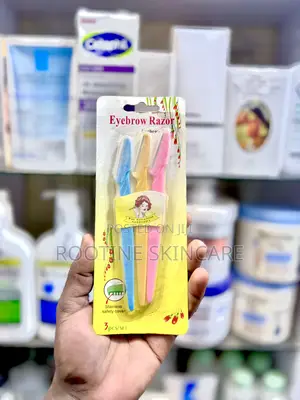 Eye Brow Razor 3 Pieces in a Pack