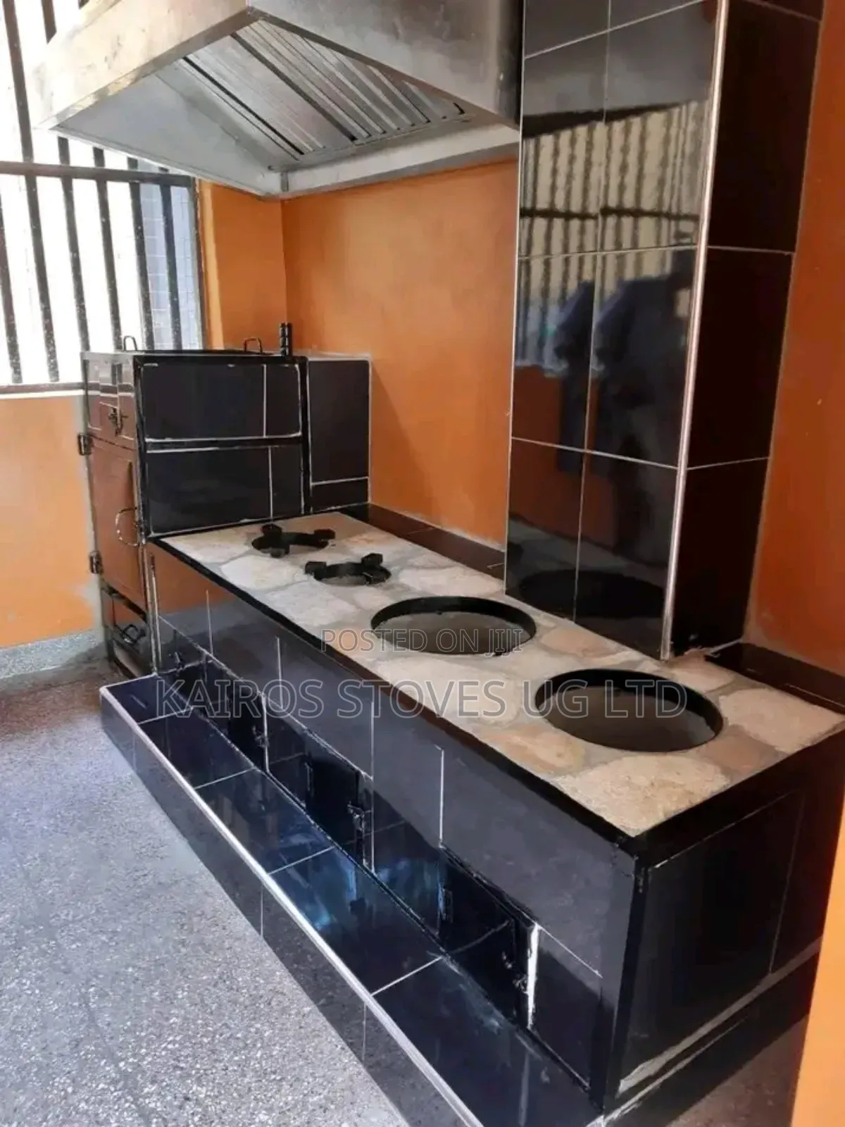 Energy Saving Smoke Free Stove With an Oven